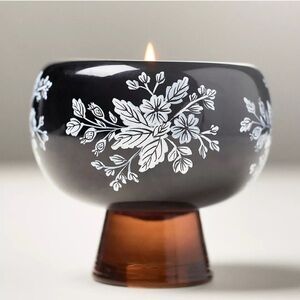 Anthropologie Gourmand Pumpkin & Sweet Vanilla Handpainted Pedestal Candle